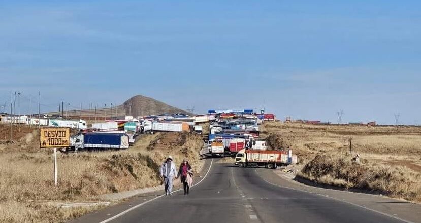 Transporte pesado rechaza diálogo con Montaño y ratifica bloqueo desde el lunes