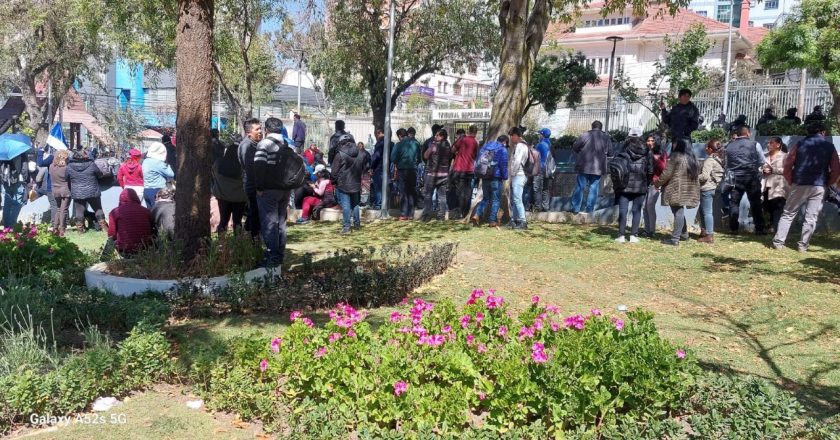 La Alcaldía de La Paz cuantifica en Bs 233.000 los daños en la plaza Abaroa