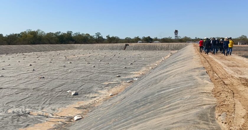 Construcción de piscinas e infraestructura de la planta piscícola de Villa Montes llega al 70 y 40% de avance