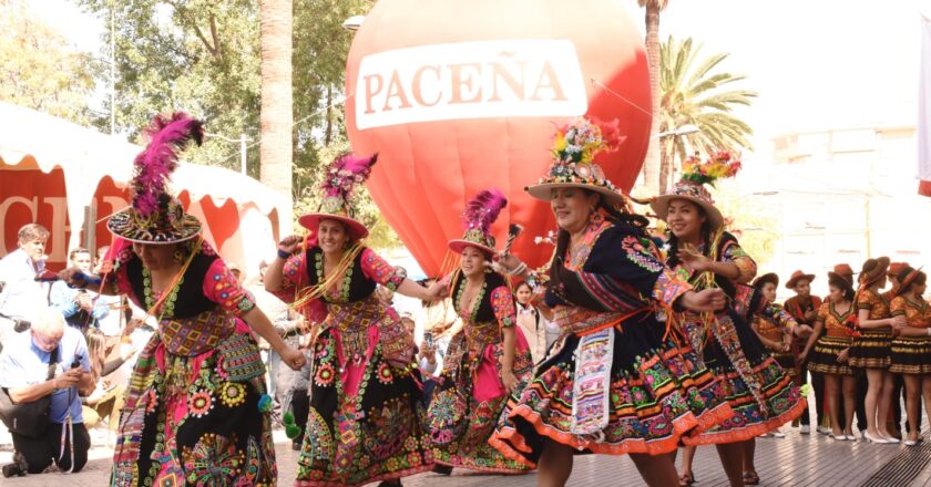 Fraternos y Paceña buscan obtener el título de Patrimonio Cultural e Intangible de la Humanidad para la Fiesta de Urqupiña