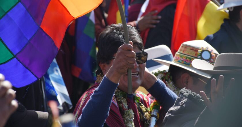 La denominada ‘Marcha para salvar a Bolivia’ llegó a la CBN de La Paz