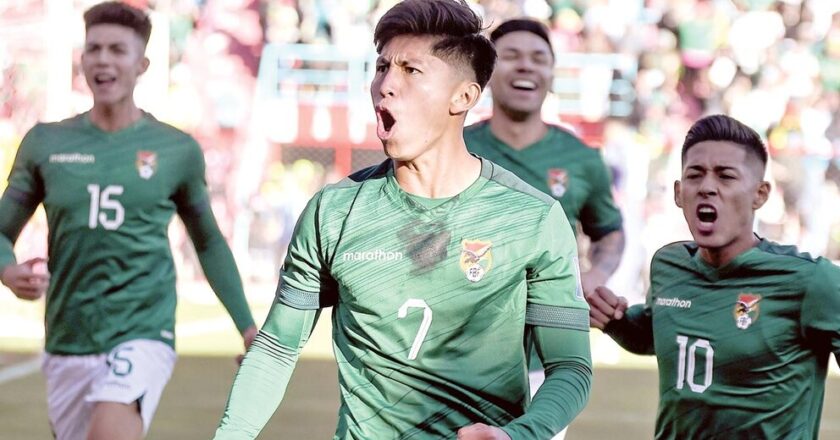 Bolivia sorprende en el ranking FIFA y escala seis posiciones