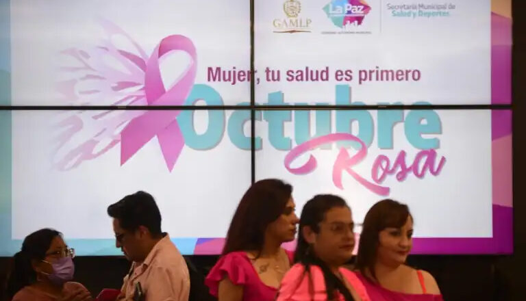 La Paz, el primer departamento con más muertes por cáncer de mama y lanzan campaña “Octubre Rosa”