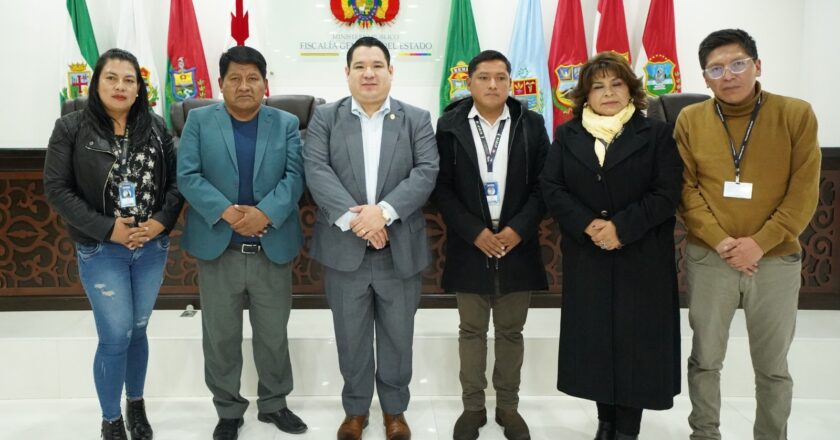 Fiscal General se reúne con la Comisión Legislativa de la Asamblea Departamental de La paz para impulsar la construcción del edificio de la Fiscalía de El Alto