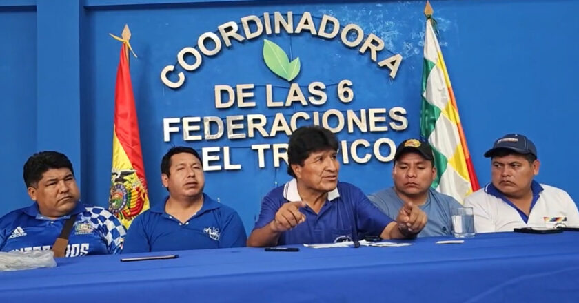 Piden a Evo Morales que dejar de engañar a su gente y de destruir al país; ningún bloqueo lo habilitará