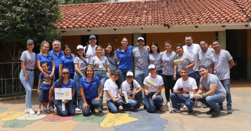 Itacamba y sus colaboradores llevan solidaridad al Hogar «Don Bosco»