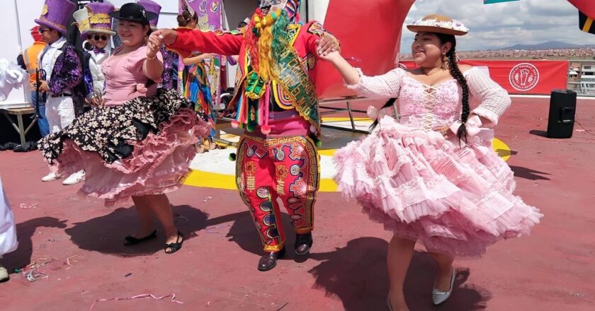 La agenda del Carnaval empieza en un helipuerto de El Alto