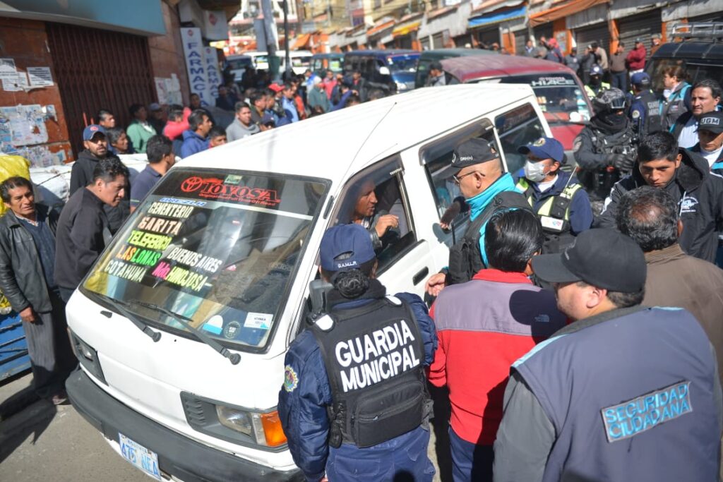 TRANSPORTE PÚBLICO